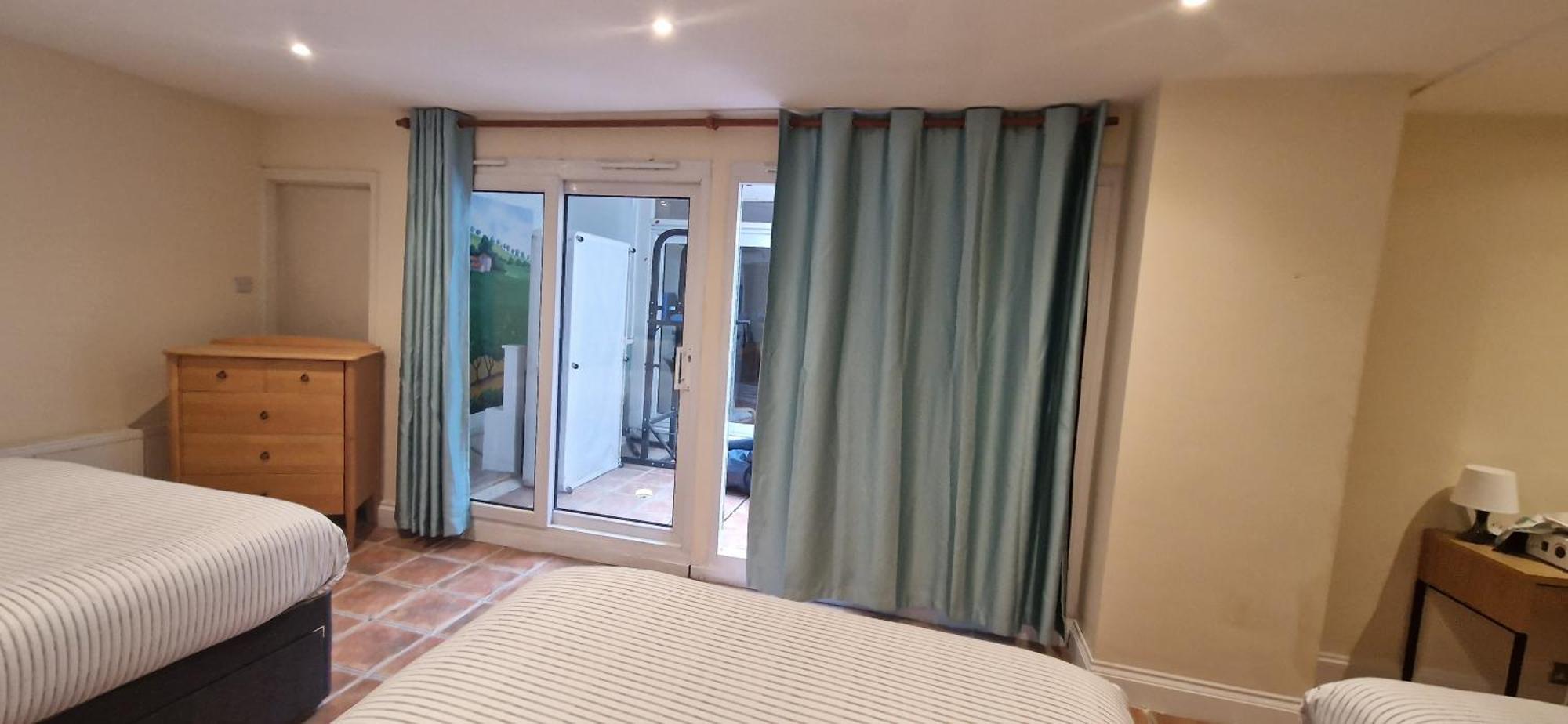 The Copper Fields Apartment ลอนดอน ภายนอก รูปภาพ