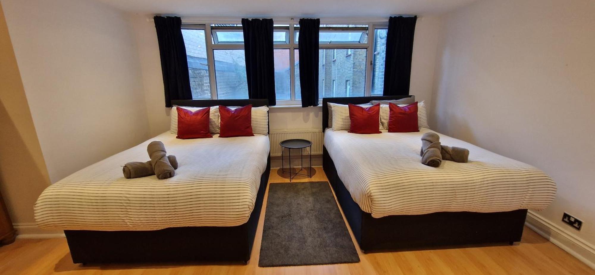 The Copper Fields Apartment ลอนดอน ภายนอก รูปภาพ